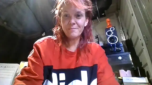 Snapshot of spundarella420 chatting on November 2025 04:57:02 PM spundarella420 online show from November 2025 04:57:02 PM