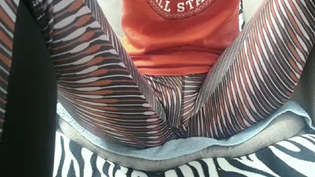 Web Lady online show from November 2025 10:25:01 AM