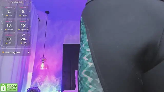 Snapshot of kataliina__ chatting on December 2024 03:13:02 PM kataliina online show from December 2024 03:13:02 PM