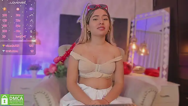 Snapshot of kataliina__ chatting on February 2025 03:05:01 PM kataliina online show from February 2025 03:05:01 PM