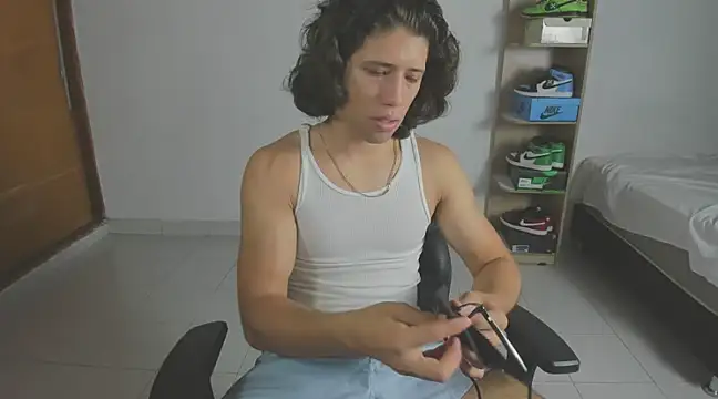 imtonny19 online show from March 2025 01:14:01 PM