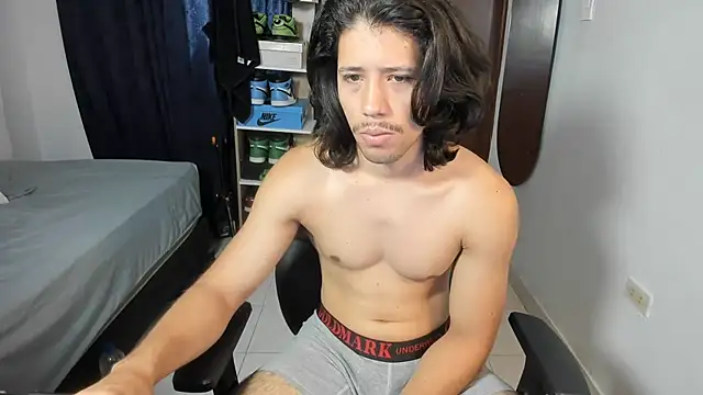 imtonny19 online show from June 2026 02:08:01 PM