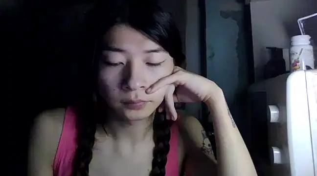 Snapshot of CarlyJoy chatting on March 2025 02:29:01 PM CarlyJoy online show from March 2025 02:29:01 PM