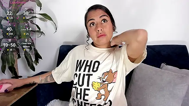 im amber online show from September 2025 01:38:02 PM