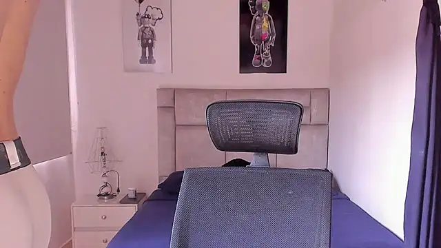 Snapshot of paul_rogerr chatting on October 2025 05:14:02 PM paul rogerr online show from October 2025 05:14:02 PM