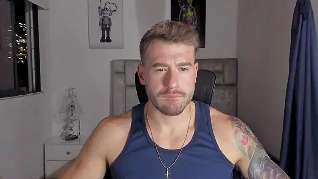 Snapshot of paul_rogerr chatting on November 2025 02:12:01 AM paul rogerr online show from November 2025 02:12:01 AM