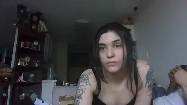 Snapshot of bexs780 chatting on June 2026 06:11:02 PM bexs780 online show from June 2026 06:11:02 PM
