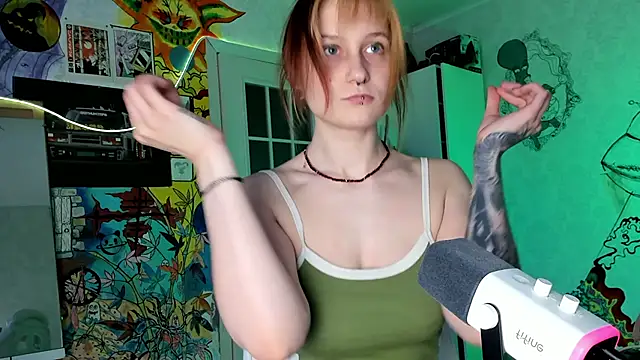 Snapshot of Sunny_Mouse_ chatting on February 2025 02:04:02 PM Sunny Mouse online show from February 2025 02:04:02 PM