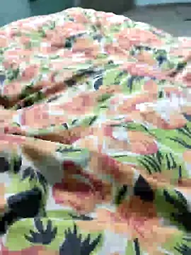 Snapshot of SILENT_FUCKER_01 chatting on January 2025 09:29:01 AM SILENT FUCKER 01 online show from January 2025 09:29:01 AM