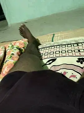 Snapshot of SILENT_FUCKER_01 chatting on February 2025 05:46:02 PM SILENT FUCKER 01 online show from February 2025 05:46:02 PM