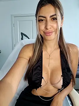 Snapshot of Flower_Pow3r chatting on September 2025 05:07:02 AM Flower Pow3r online show from September 2025 05:07:02 AM