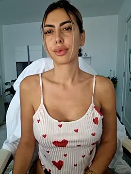 Snapshot of Flower_Pow3r chatting on September 2025 05:11:01 AM Flower Pow3r online show from September 2025 05:11:01 AM