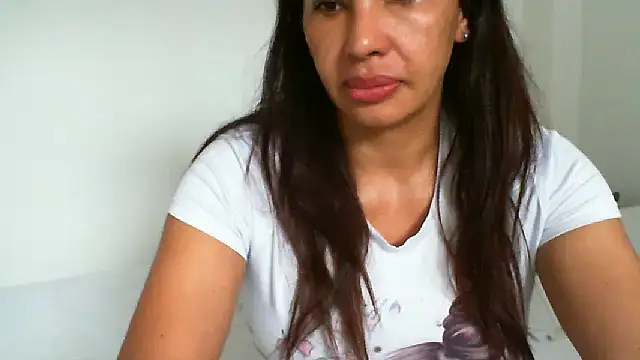Snapshot of salome__milf chatting on February 2025 09:26:02 PM salome milf online show from February 2025 09:26:02 PM