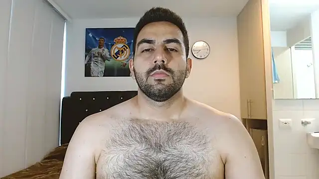 omarmohammedhot2 online show from December 2024 02:39:01 PM