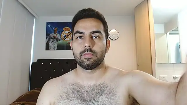 omarmohammedhot2 online show from December 2024 02:06:02 PM