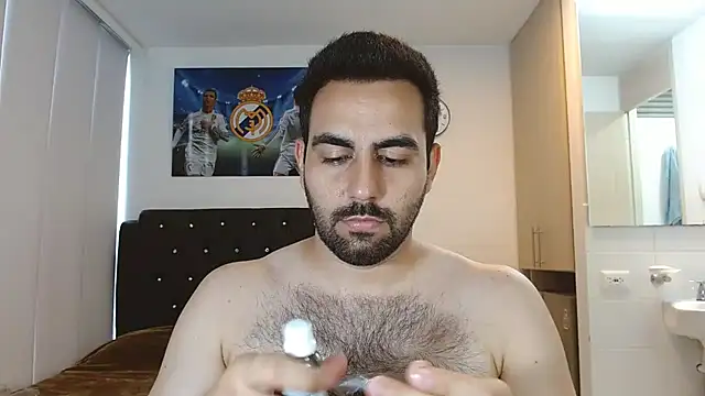 omarmohammedhot2 online show from December 2024 03:03:01 PM