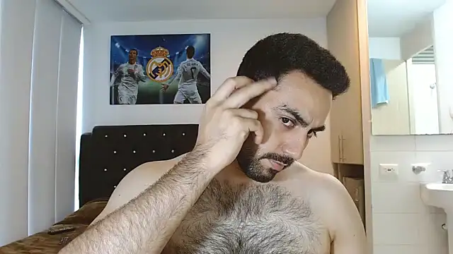 omarmohammedhot2 online show from February 2025 02:32:02 PM