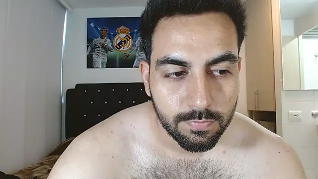 omarmohammedhot2 online show from February 2025 02:27:02 PM