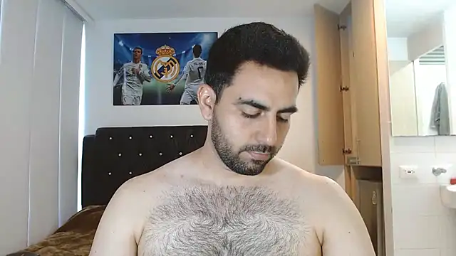 omarmohammedhot2 online show from February 2025 02:37:02 PM