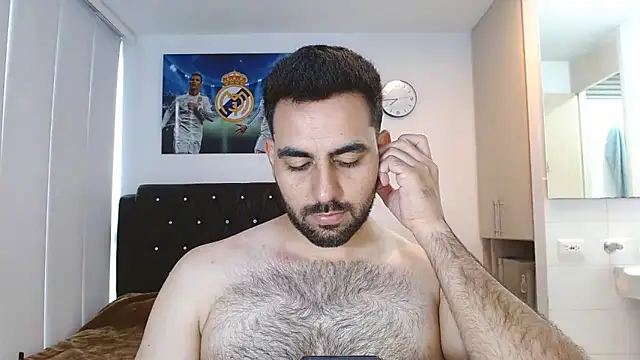 omarmohammedhot2 online show from March 2025 02:21:01 PM