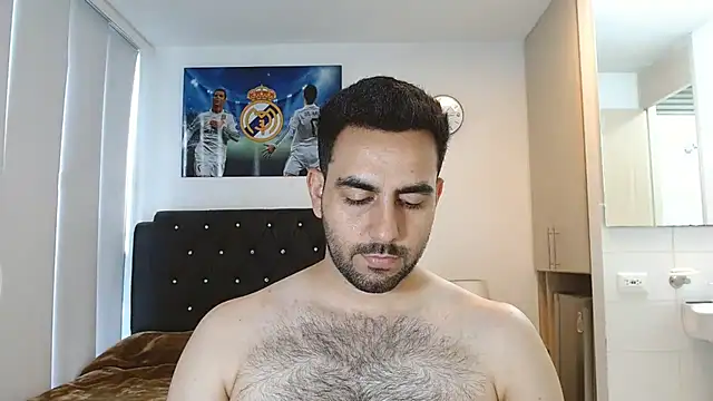 omarmohammedhot2 online show from March 2025 02:37:01 PM