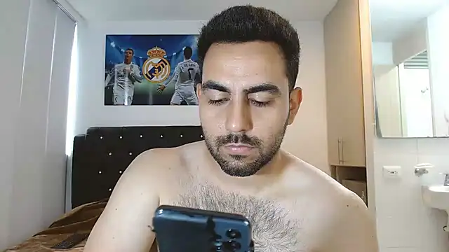 omarmohammedhot2 online show from March 2025 02:12:01 PM