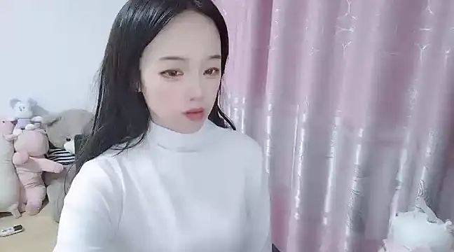 Snapshot of wwcc123 chatting on February 2025 02:35:02 PM wwcc123 online show from February 2025 02:35:02 PM