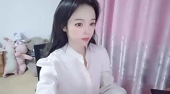 Snapshot of wwcc123 chatting on March 2025 02:07:02 AM wwcc123 online show from March 2025 02:07:02 AM