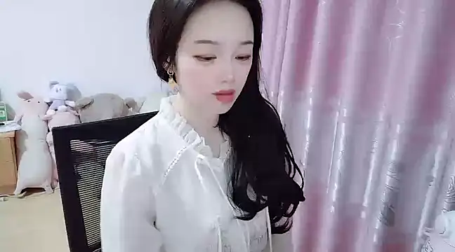 Snapshot of wwcc123 chatting on March 2025 09:10:02 AM wwcc123 online show from March 2025 09:10:02 AM