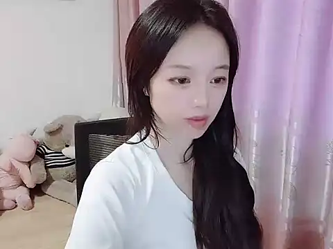 Snapshot of wwcc123 chatting on November 2025 03:27:01 AM wwcc123 online show from November 2025 03:27:01 AM