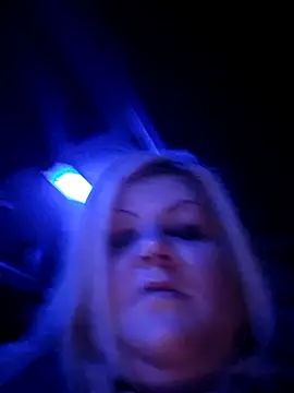 ducicsajsziii online show from December 2024 05:58:01 AM