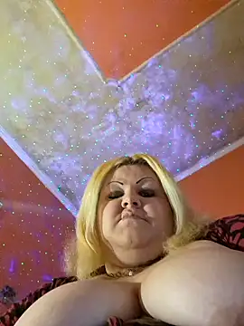 ducicsajsziii online show from January 2025 12:16:01 PM