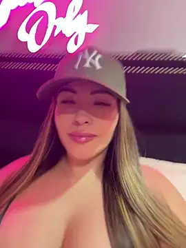 sexyyykloee online show from April 2026 01:25:02 AM
