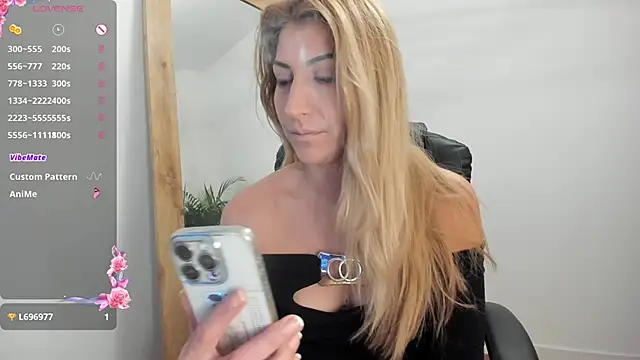 sofiah  online show from March 2025 06:59:02 AM