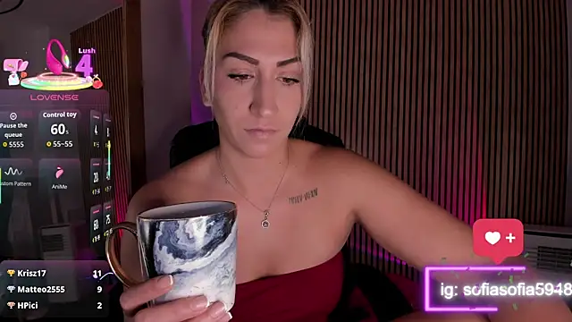 sofiah  online show from November 2025 06:23:01 AM