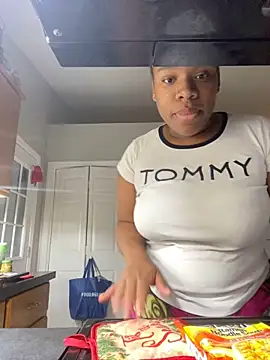 Snapshot of babygirllove8 chatting on October 2025 05:04:02 PM babygirllove8 online show from October 2025 05:04:02 PM