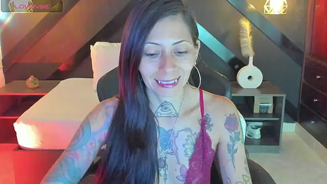 dark gotica online show from May 2026 12:32:01 PM
