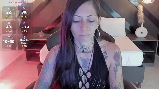 dark gotica online show from June 2026 07:14:02 PM