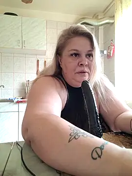 Snapshot of AriannaMilf chatting on February 2026 11:10:01 AM AriannaMilf online show from February 2026 11:10:01 AM