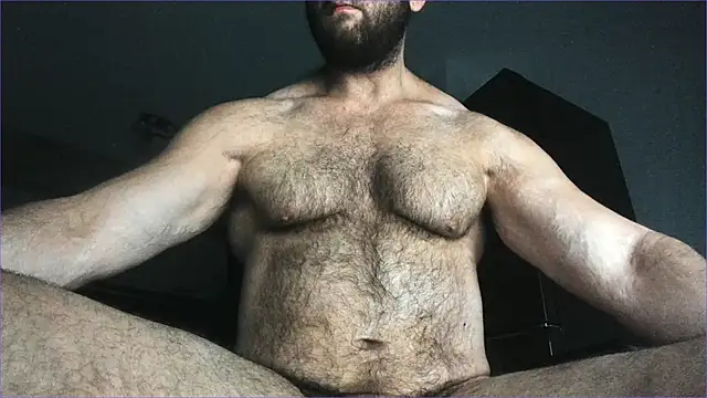 Hugealphabeast online show from August 2026 11:29:02 PM