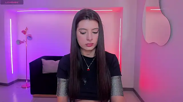 AlessiaCorleone  online show from November 2025 07:30:01 PM