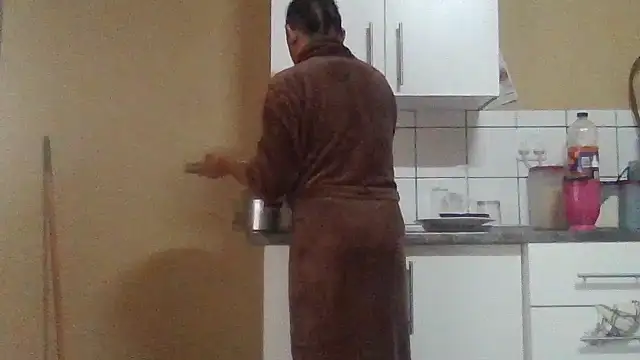 ShooingBunch online show from December 2025 08:09:02 AM