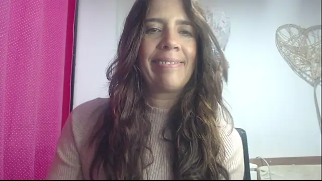 Snapshot of Victoria_meester chatting on February 2025 10:34:01 PM Victoria meester online show from February 2025 10:34:01 PM