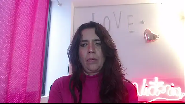 Snapshot of Victoria_meester chatting on March 2025 08:32:02 PM Victoria meester online show from March 2025 08:32:02 PM