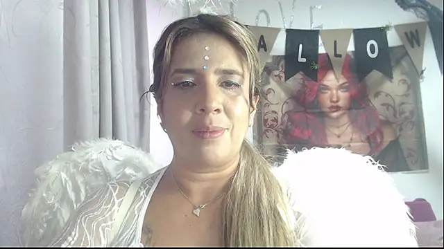 Victoria meester online show from November 2025 08:55:01 PM