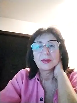 Snapshot of AlbinaXPretty chatting on September 2025 07:05:01 PM AlbinaXPretty online show from September 2025 07:05:01 PM