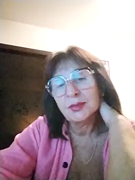 Snapshot of AlbinaXPretty chatting on September 2025 04:45:02 PM AlbinaXPretty online show from September 2025 04:45:02 PM