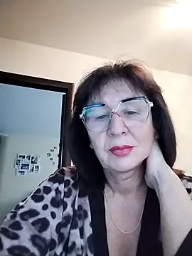 Snapshot of AlbinaXPretty chatting on October 2025 07:26:02 AM AlbinaXPretty online show from October 2025 07:26:02 AM