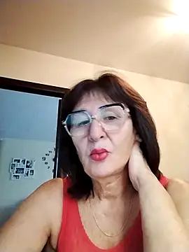 Snapshot of AlbinaXPretty chatting on October 2025 06:56:02 AM AlbinaXPretty online show from October 2025 06:56:02 AM