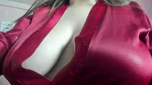 dolly zoe online show from September 2025 10:12:02 PM